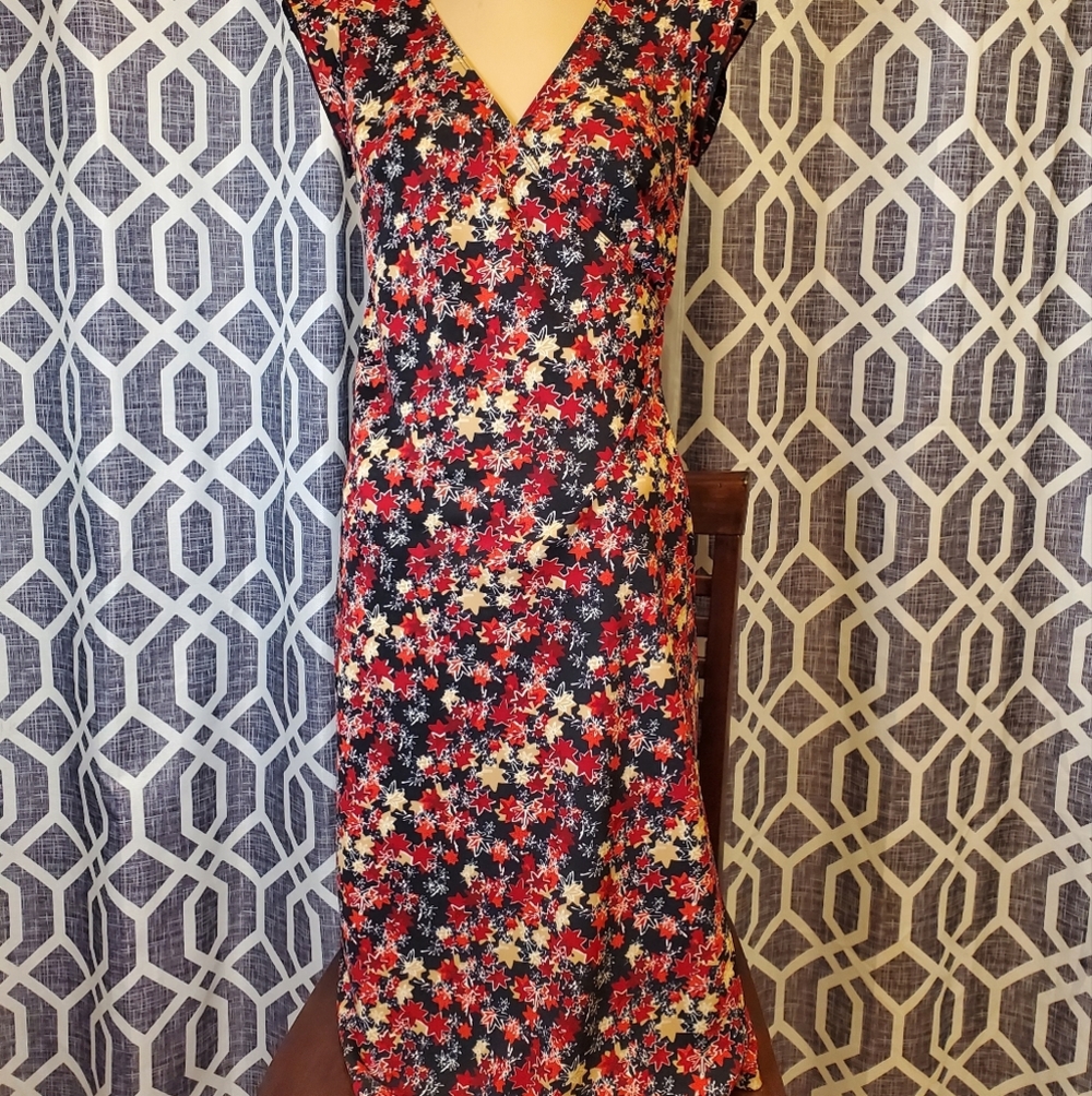 Beautiful Vintage Floral Dress - Picture 2 of 12